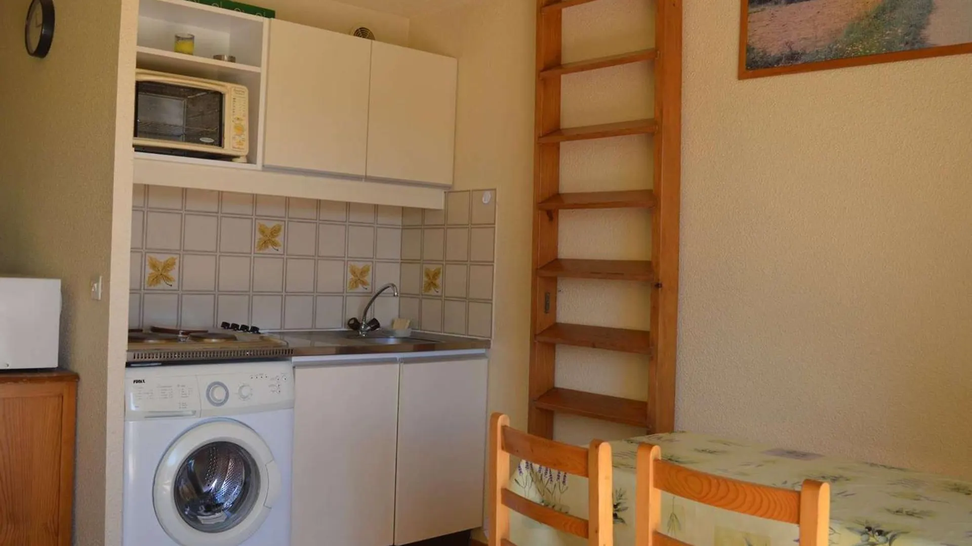 Charmant T2 Mezzanine Avec Piscine A Port Cogolin - 6 Couchages, Parking Privatif, Proche Plages - Fr-1-226B-39 0*,  France